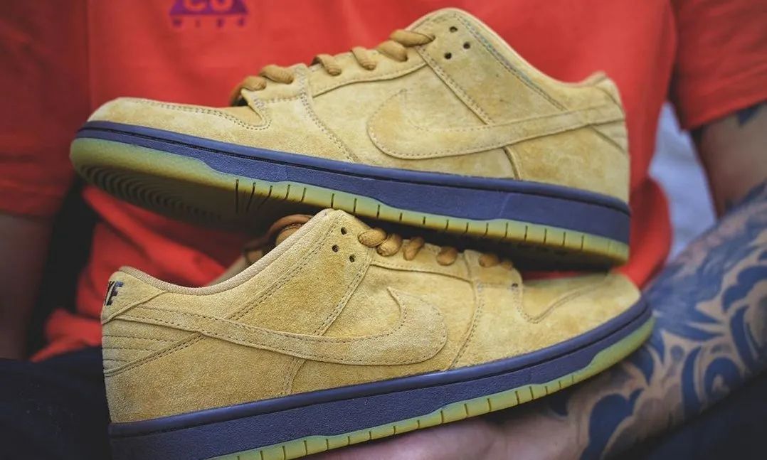 nikesbdunklow最新蓝绿上脚,nikedunksbow联名白绿配色