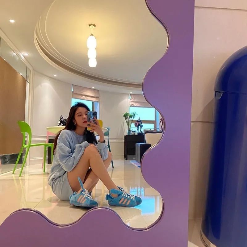 杨幂和杨颖的同款鞋,杨幂和baby同款鞋