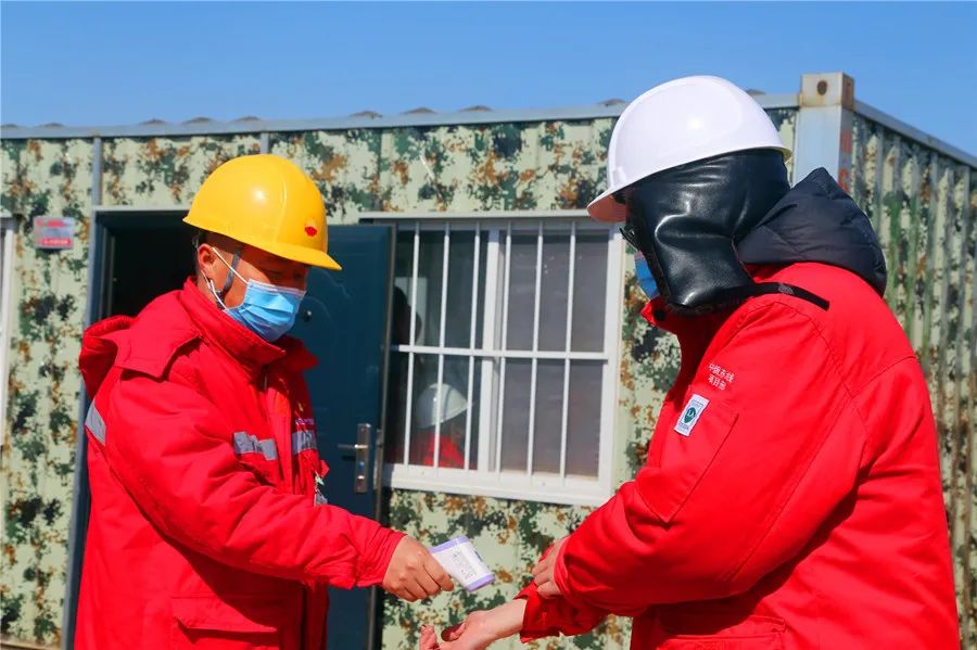 最难掘进隧道贯通图片,最难掘进隧道历时12年贯通