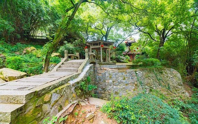 清源山老子传说,泉州老君岩的传说