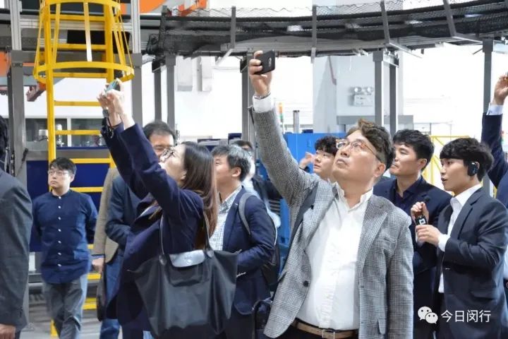 从“四叶草”到南闵行,一批原版韩国服饰、马来西亚榴莲正在奔向闵行