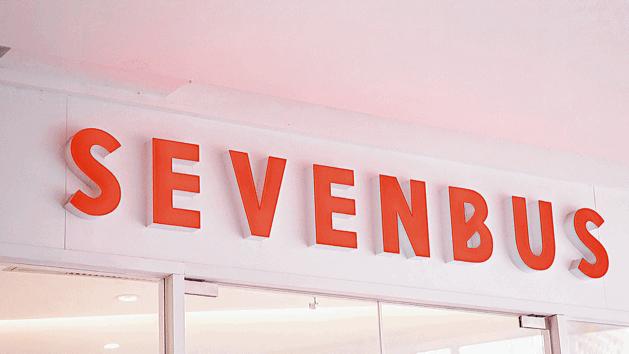 sevenbus冰淇淋奶茶9.9,sevenbus岩烧芝士奶茶