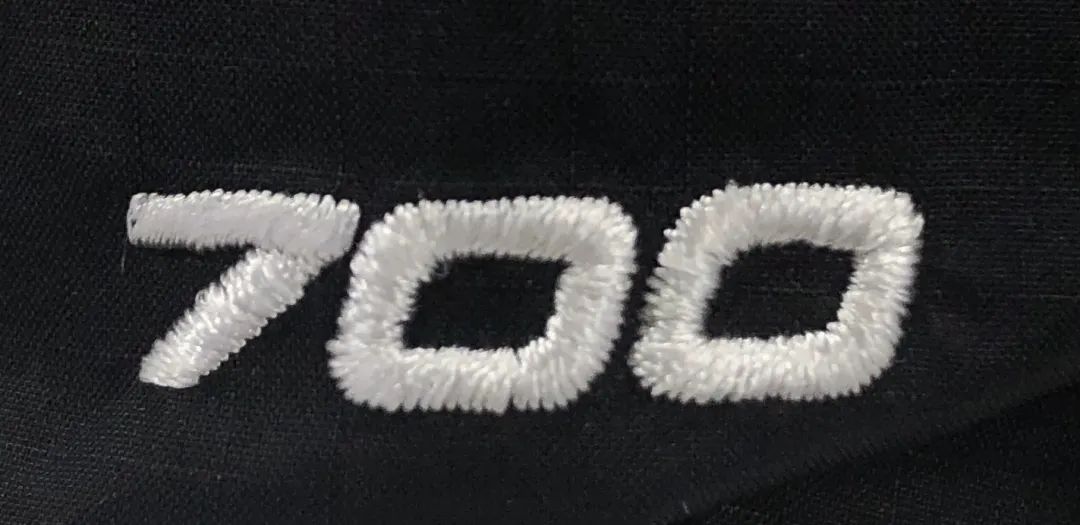 如何鉴别thenorthface,thenorthface正品羽绒服多少钱