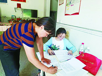 安庆市扶贫干部讲话稿,安庆扶贫