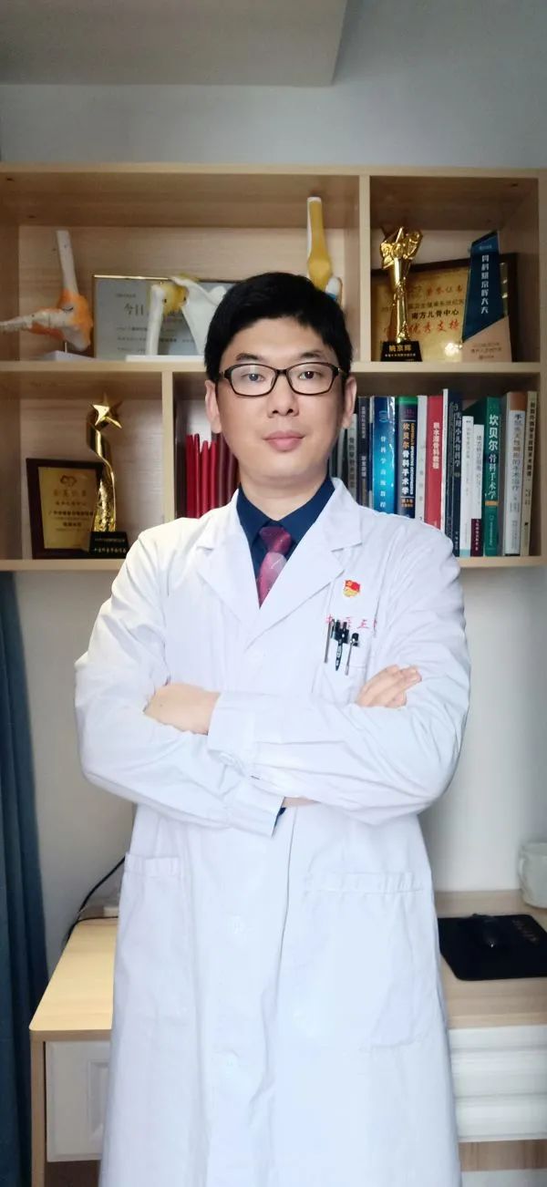 风采展示10人,风采展示3个人