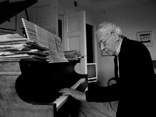 特朗斯特罗姆诗全集,特朗斯特罗姆诗歌全集怎么样