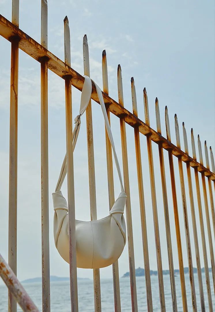 年末换什么新机好,年末新款包