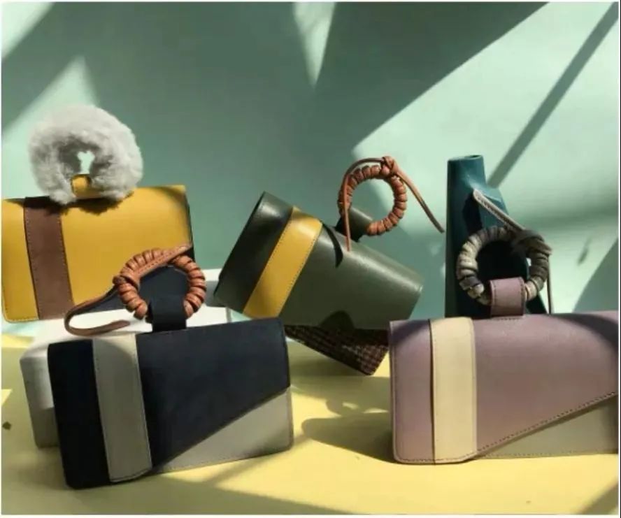 年末换什么新机好,年末新款包