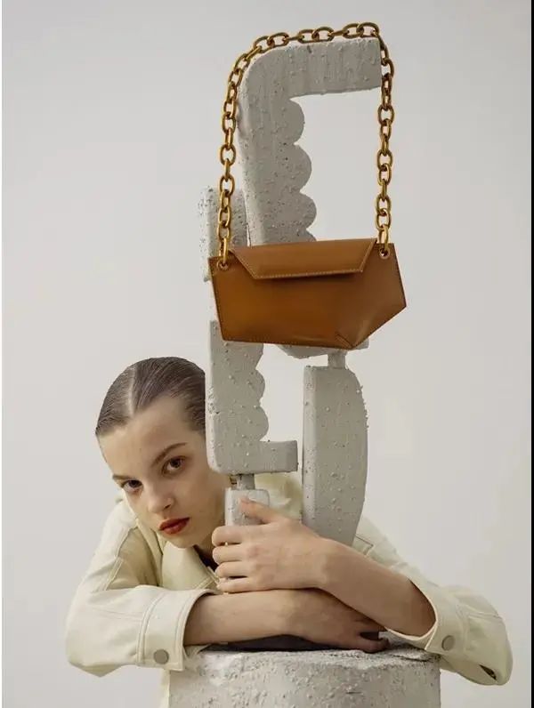 年末换什么新机好,年末新款包