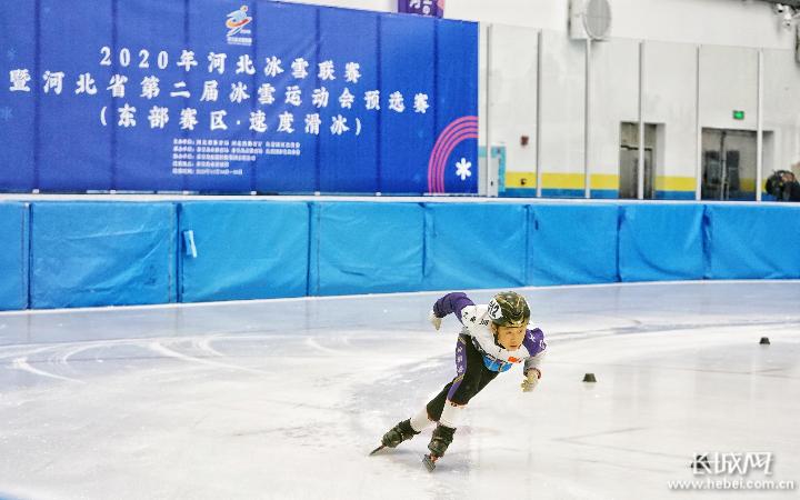 河北省冰雪联赛陆地冰壶赛落幕,河北冰雪联赛视频