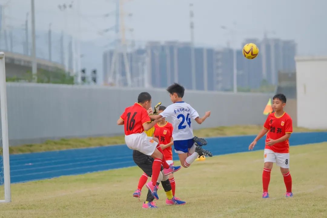 燃烧青春，“足”够精彩！加油，肇庆足球少年！