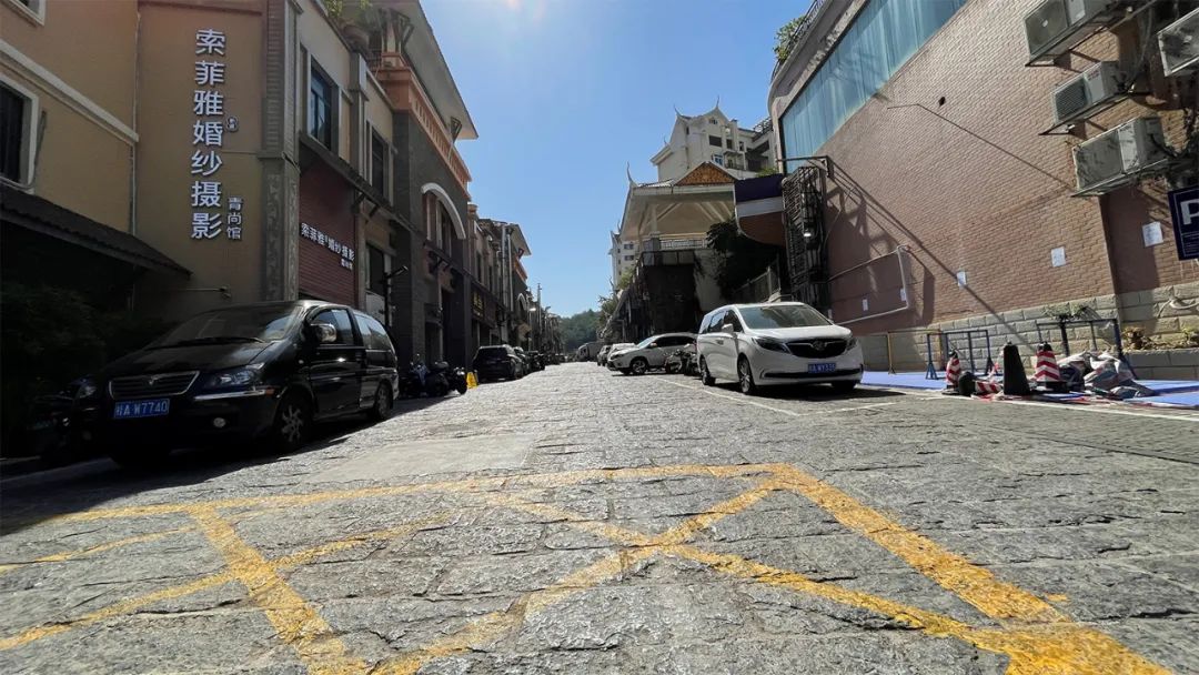 表面高大上背地里心酸,表面高大上实际一团糟