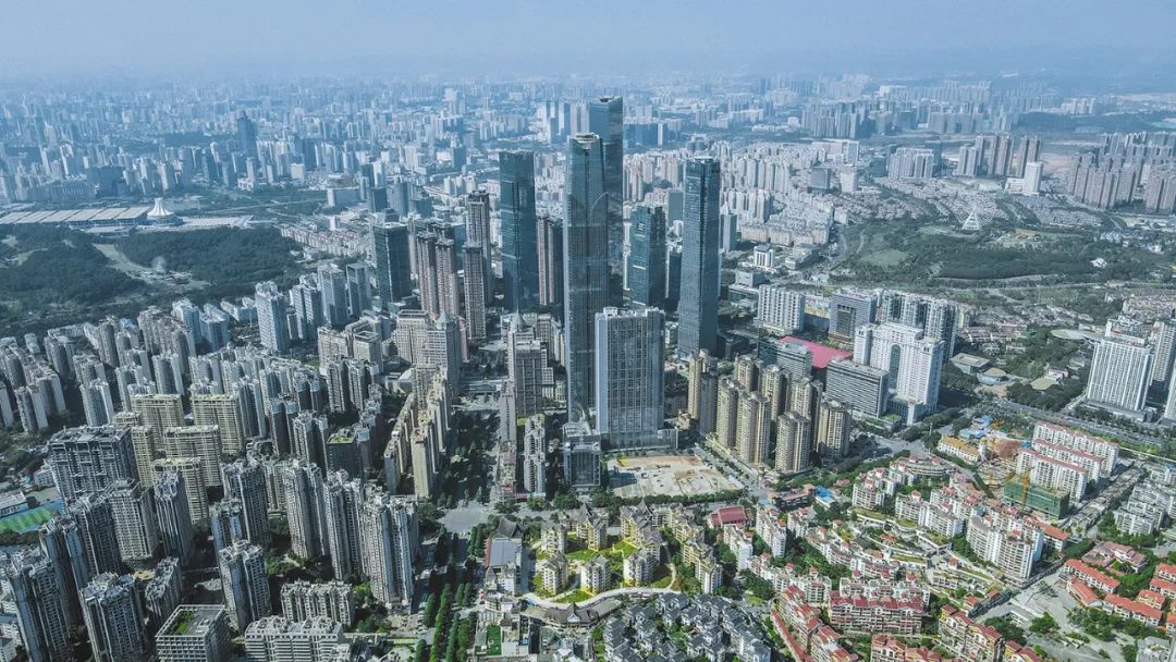 表面高大上背地里心酸,表面高大上实际一团糟