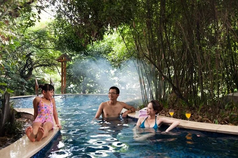 乐山峨眉山泡温泉,峨眉冬天泡温泉攻略