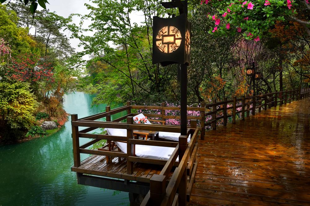 乐山峨眉山泡温泉,峨眉冬天泡温泉攻略