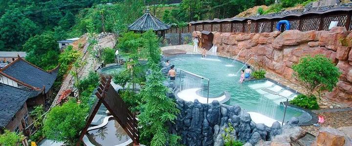 泰顺氡泉温泉度假村,泰顺玉龙山氡泉有什么好玩的