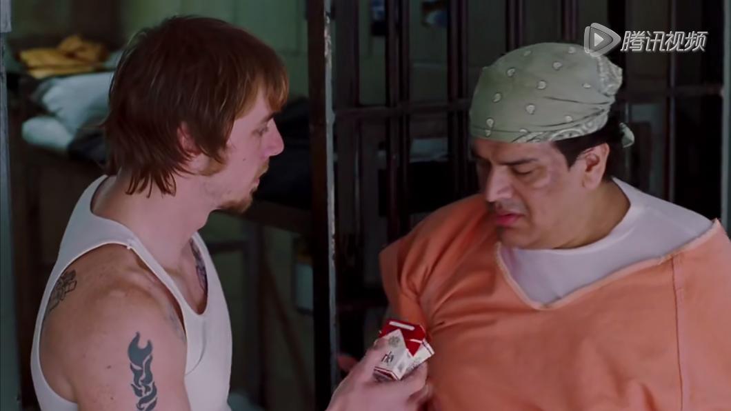 恶趣味同性喜剧片，富二代的“捡肥皂”之旅