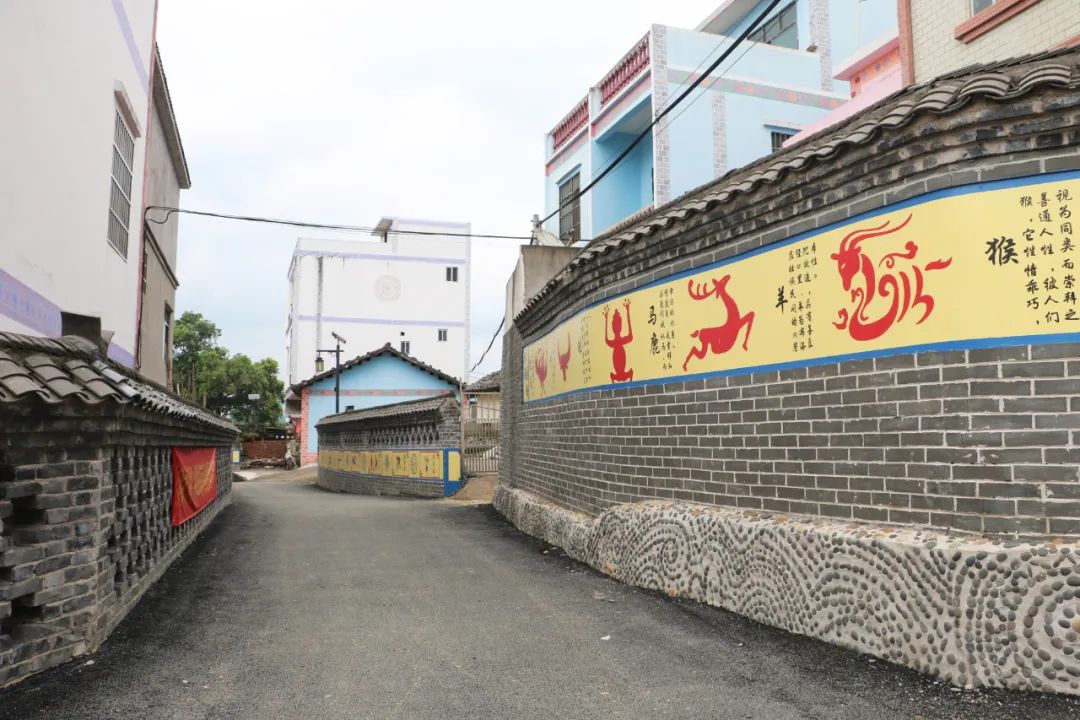 凭祥市获得的荣誉,崇左市表彰先进集体和个人