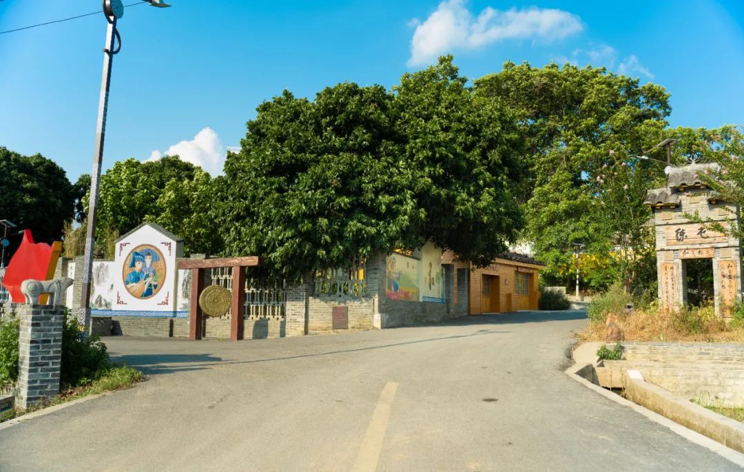 凭祥市获得的荣誉,崇左市表彰先进集体和个人