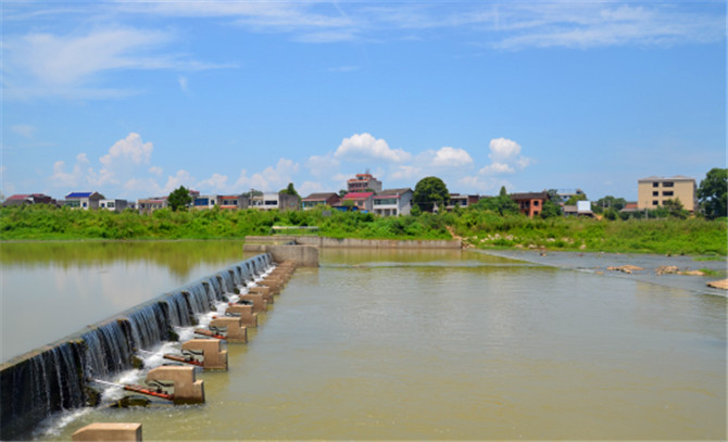 落实河长制,逐梦幸福河——走进衡阳市衡山县看涓水之变