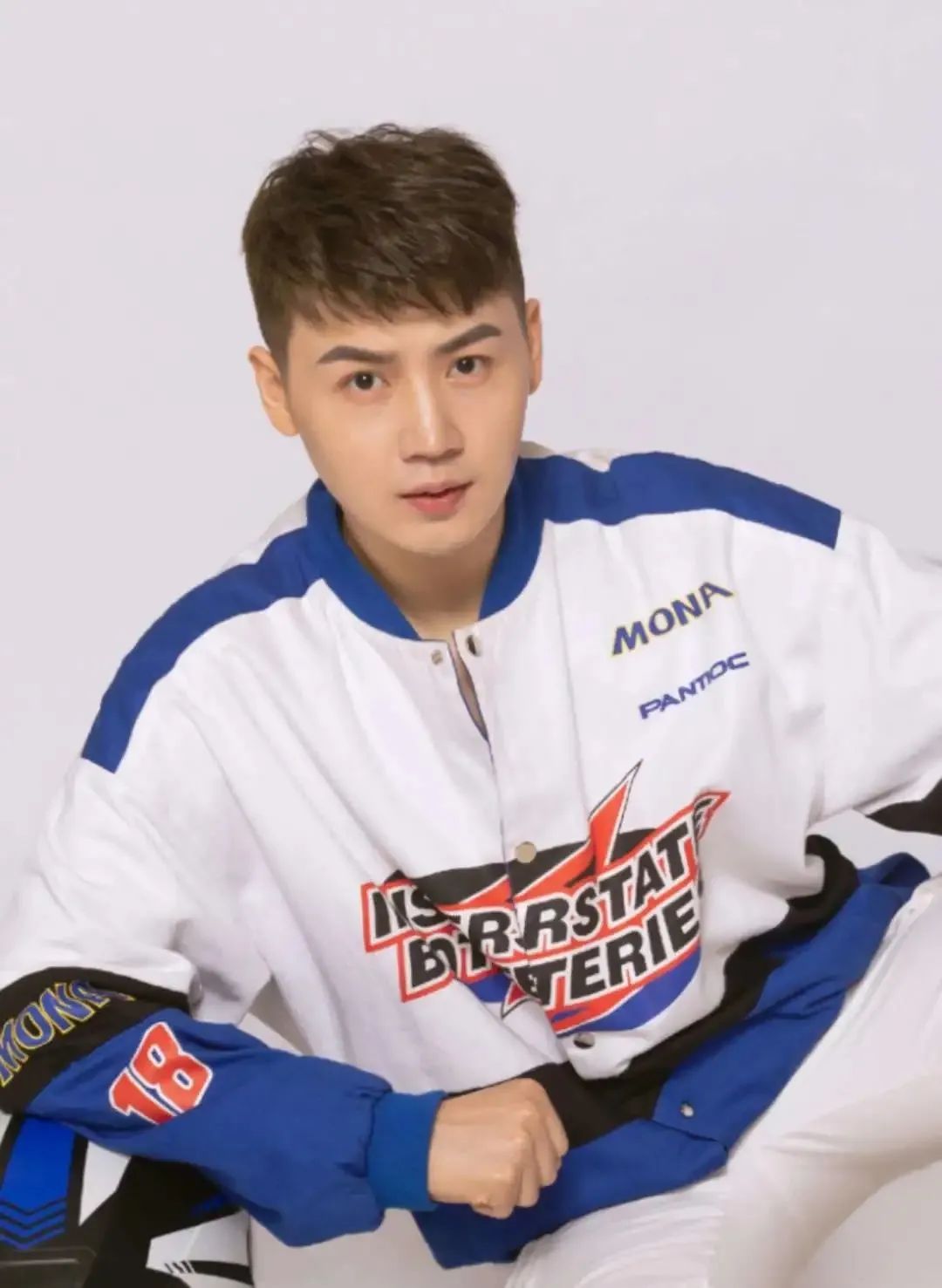 京剧嬴驷剧情,京剧《嬴驷与商鞅》北京京剧院