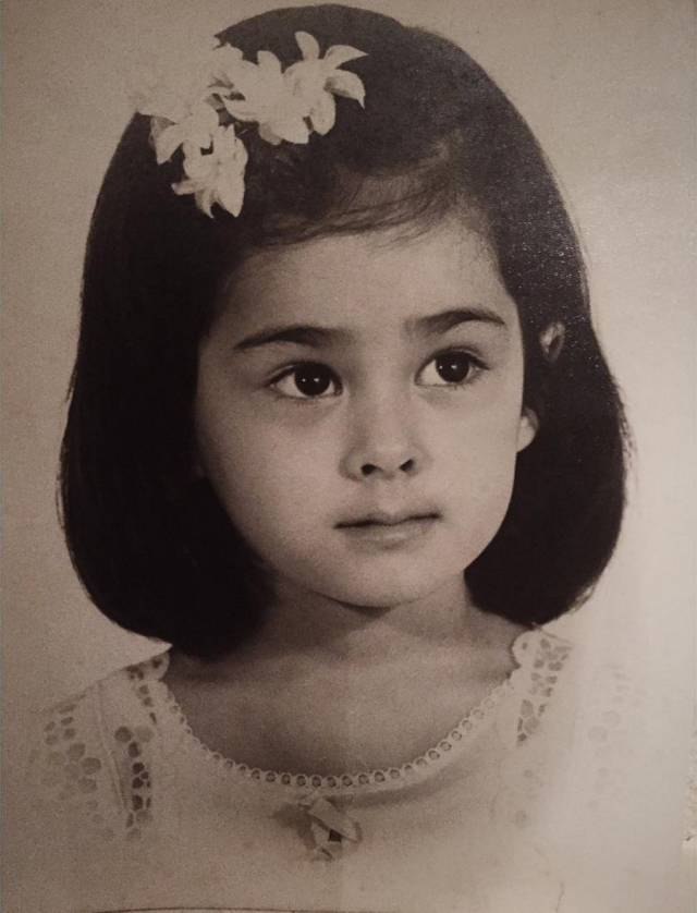 养十几只狗狗博主,网红养小土狗日常