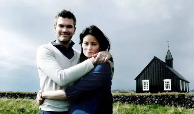 养十几只狗狗博主,网红养小土狗日常