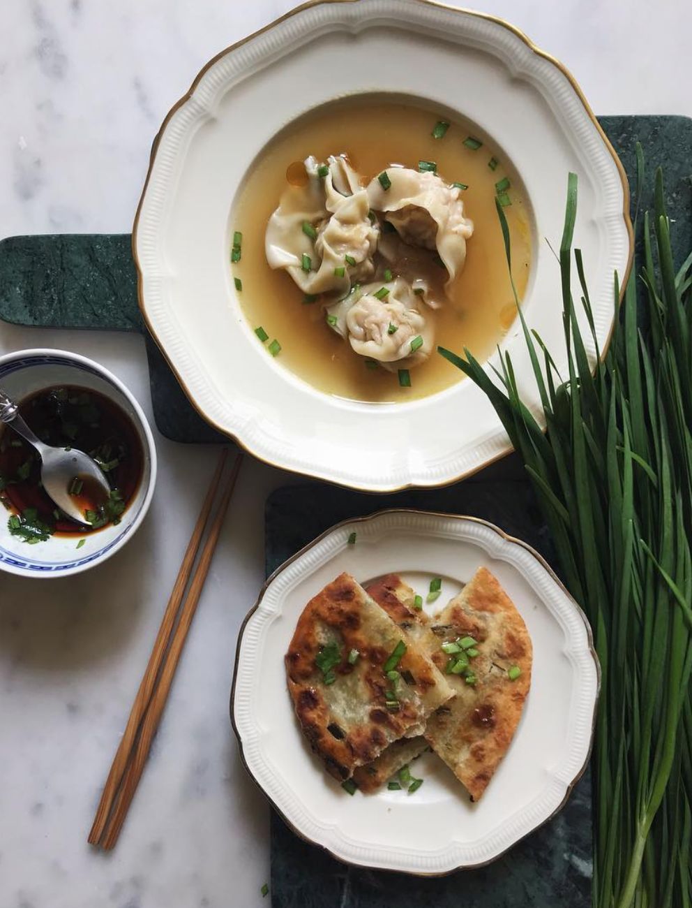 养十几只狗狗博主,网红养小土狗日常