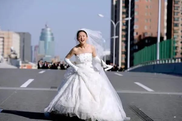 人情世故就是教你怎么送礼,现实中怎样送礼才不尴尬