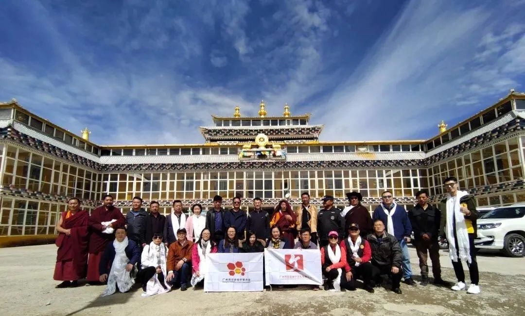 和丁真一样纯真,和丁真一样的主播