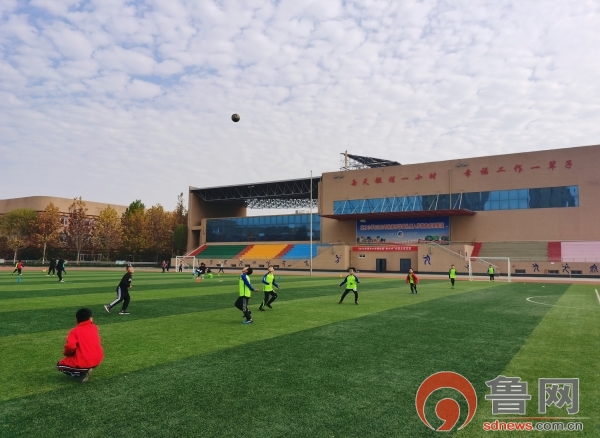 东营市小学校园足球,英才小学篮球联赛