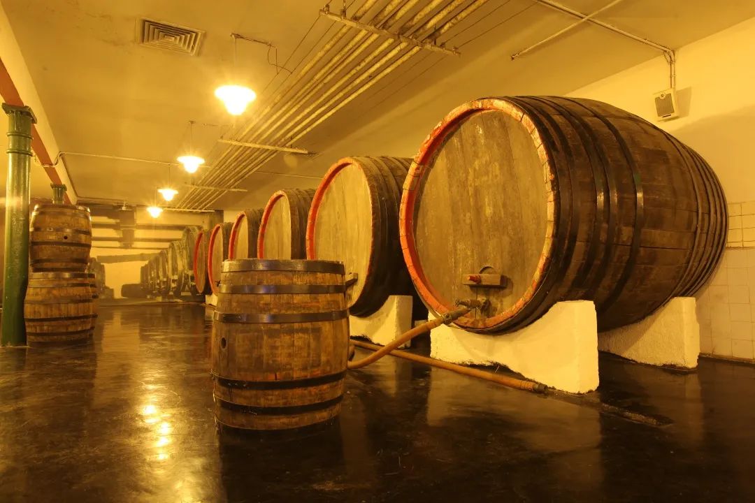 展奇记史厂追酷，造物香甜