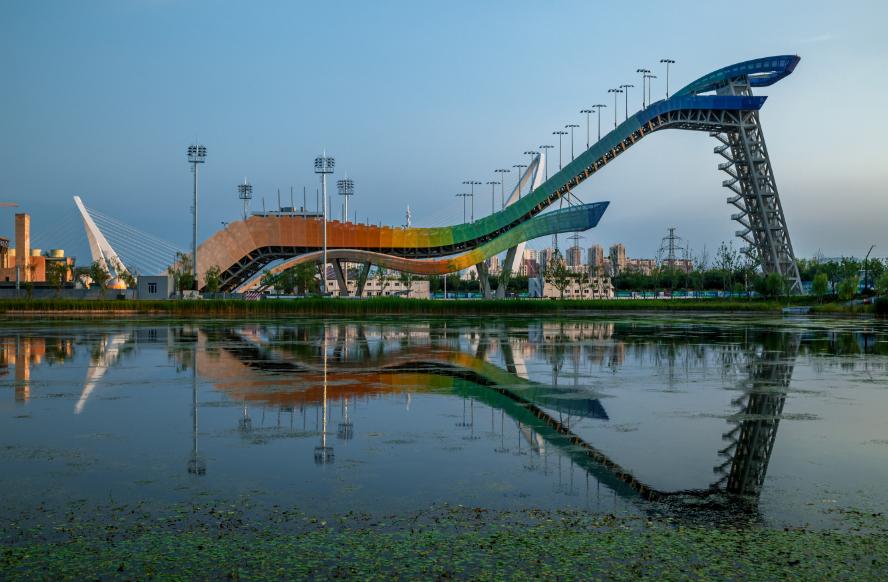 展奇记史厂追酷，造物香甜