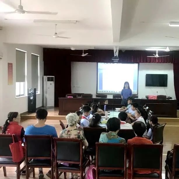 曹路镇生活日记——互敬、互帮、互信，曹路这个社区很有温度