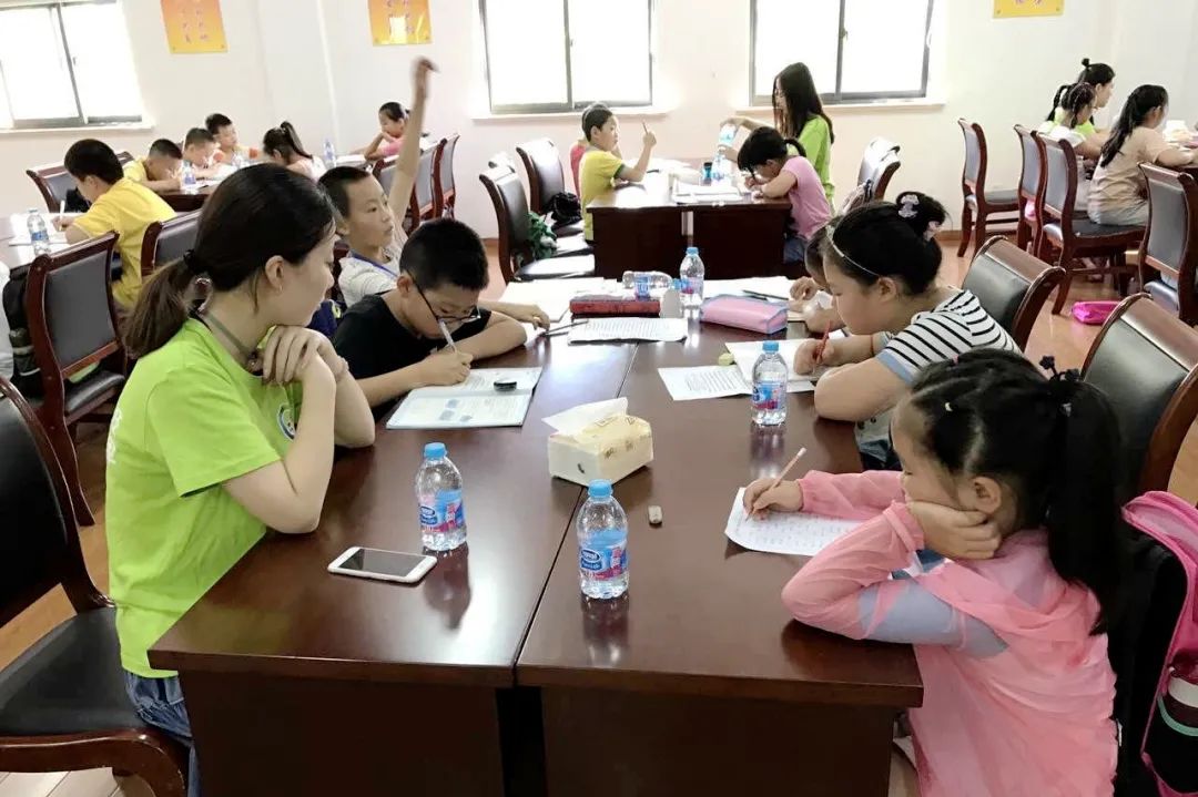 曹路镇生活日记——互敬、互帮、互信，曹路这个社区很有温度