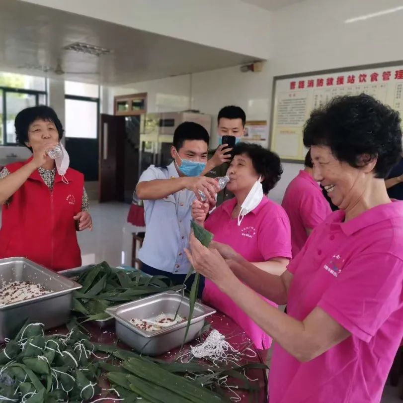 曹路镇生活日记——互敬、互帮、互信，曹路这个社区很有温度