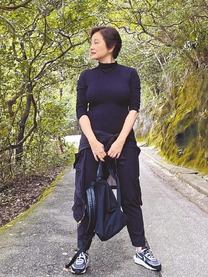 林青霞大陆朋友圈,林青霞朋友圈高清图片