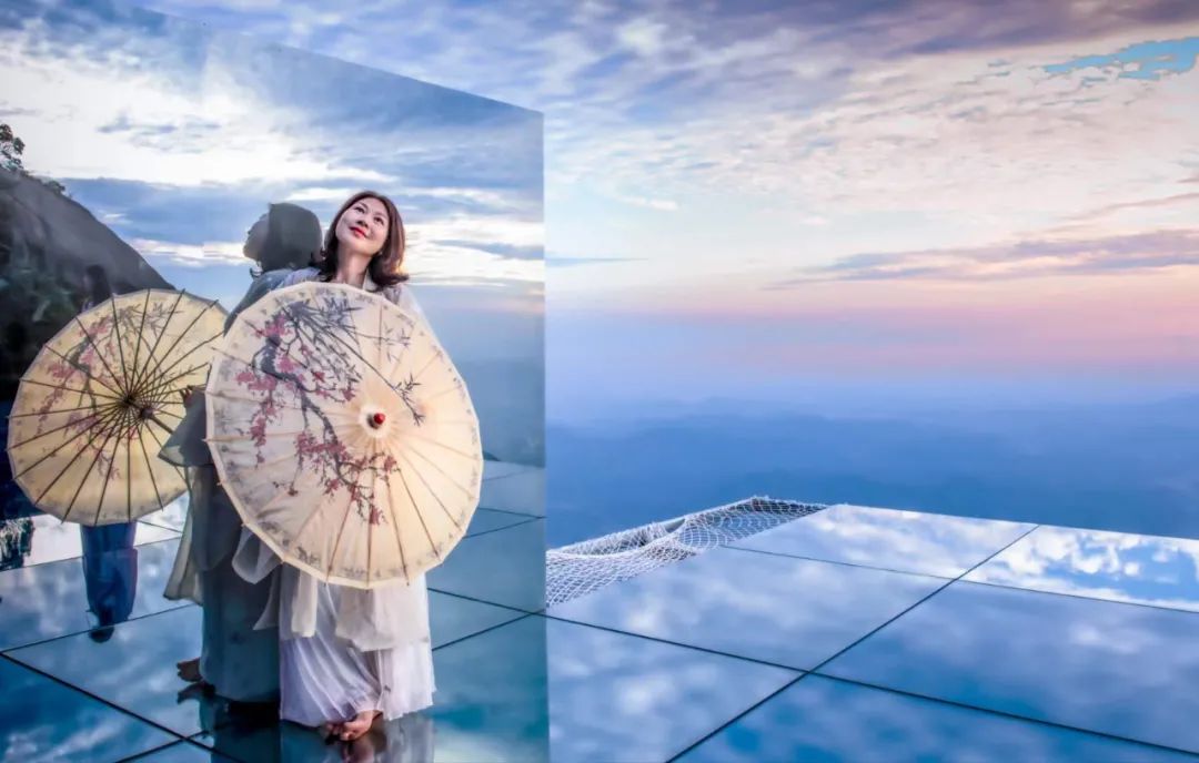 上饶灵山天空之镜,灵山瀑布网红打卡地