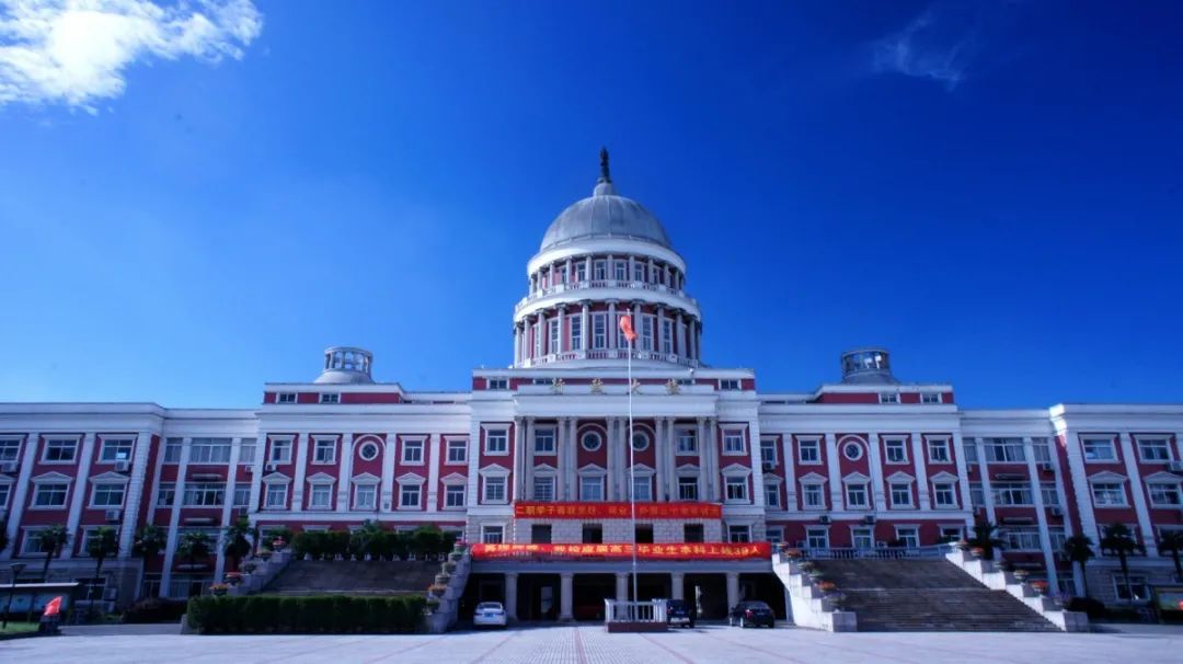 首届全国十佳文明校园,省级文明校园学校基本情况