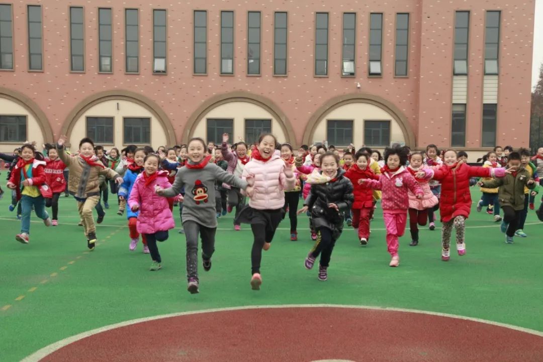 首届全国十佳文明校园,省级文明校园学校基本情况