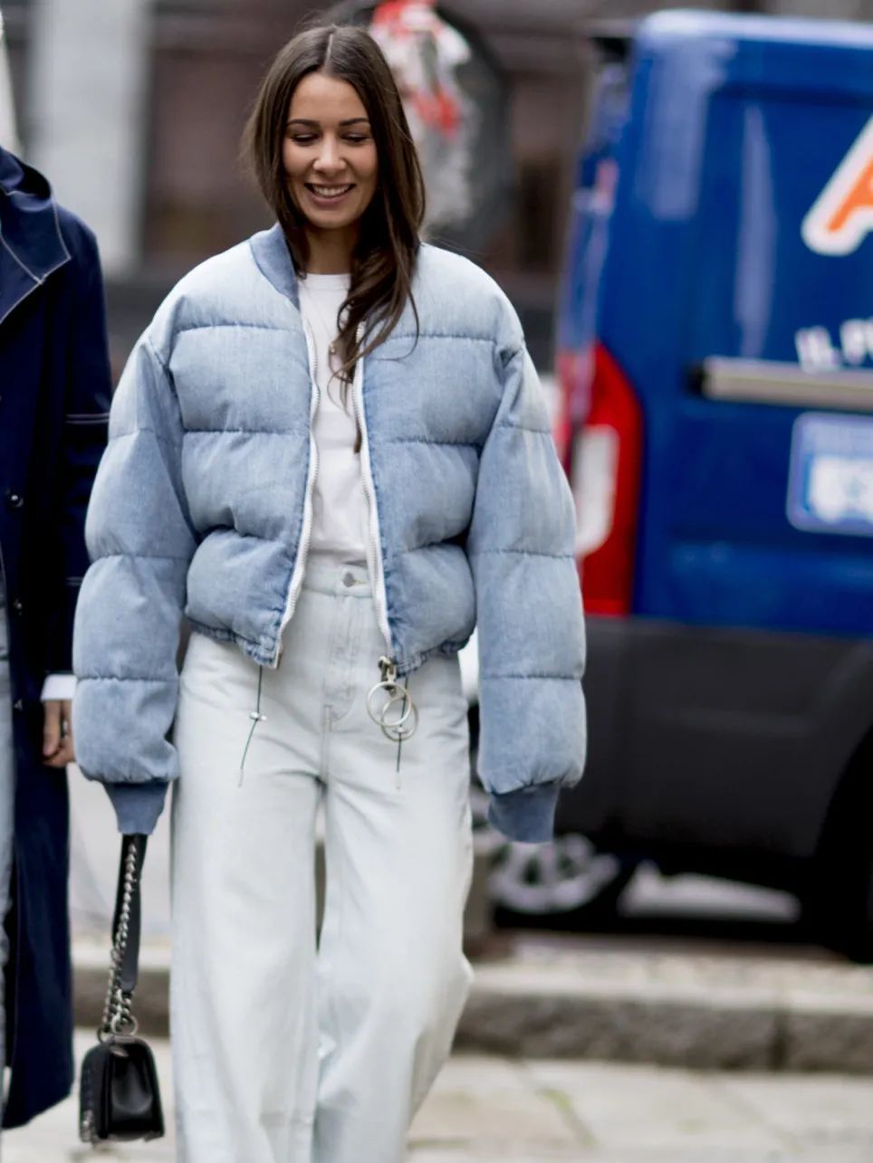 一件羽绒服，治好了我的“身材焦虑”