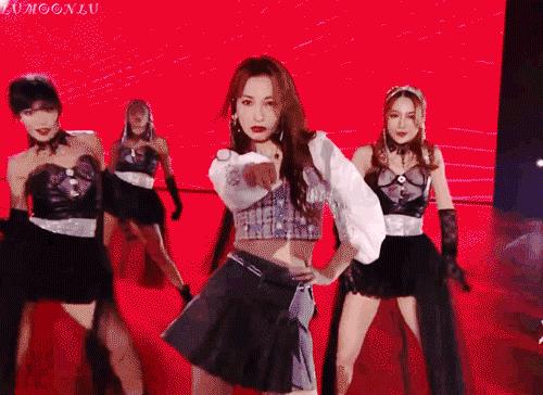 吴昕从小粗腿变女团,吴昕变了吗