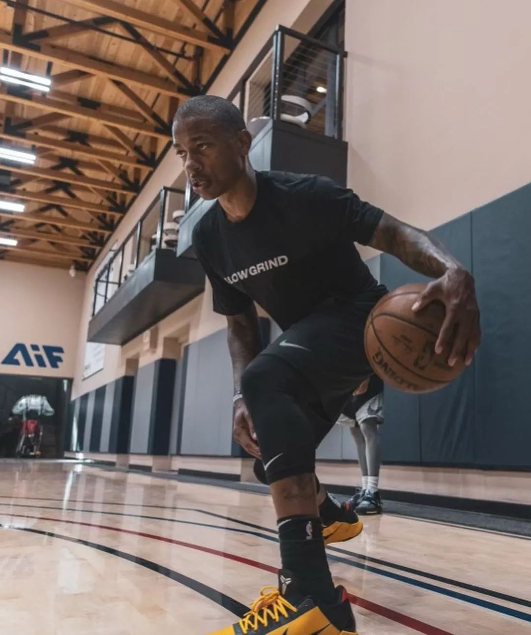 鍏ㄩ槦鍥存瑁佸垽,鍏ㄩ槦娈存墦瑁佸垽