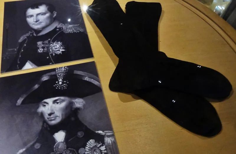 这件最贴身的单品,从八十年前一直抢手到今年冬天