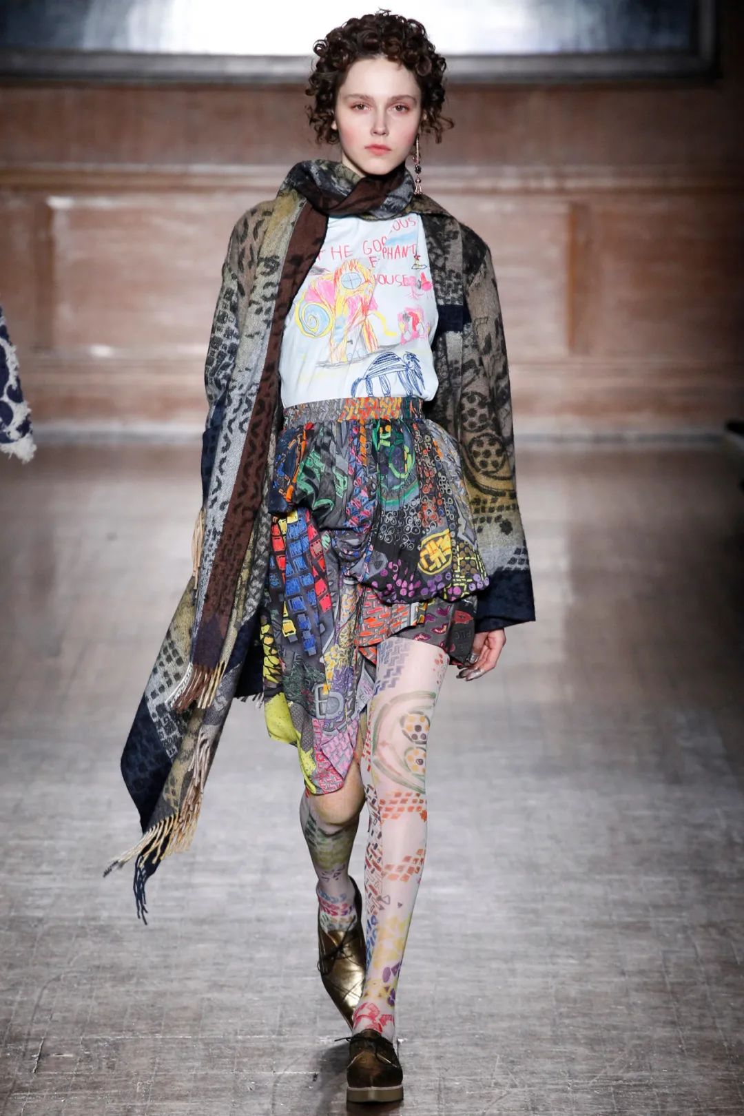 这件最贴身的单品,从八十年前一直抢手到今年冬天