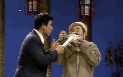 令人一笑解千愁的，是这个光头