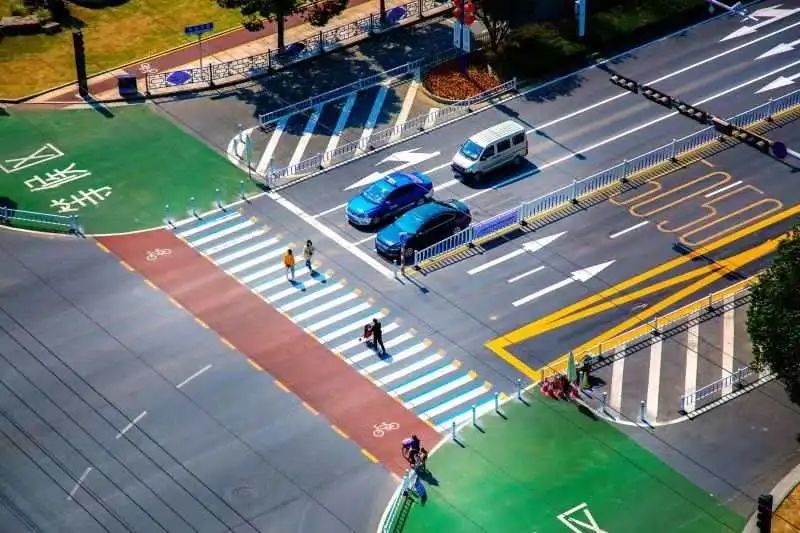 美在哪里?为什么能?……人民日报客户端三连赞衢州!