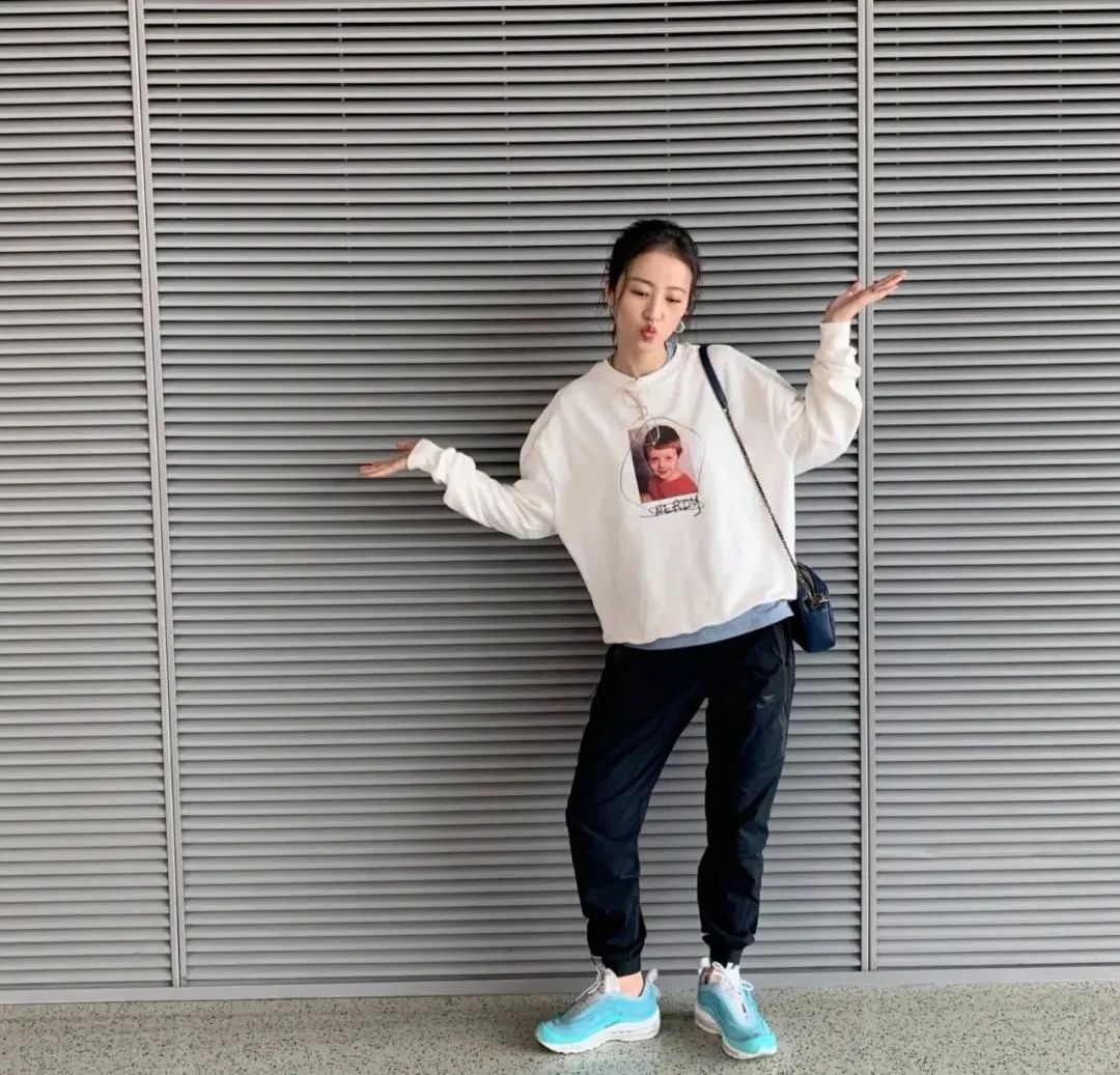 blackpink穿运动装,跟着blackpink学穿搭