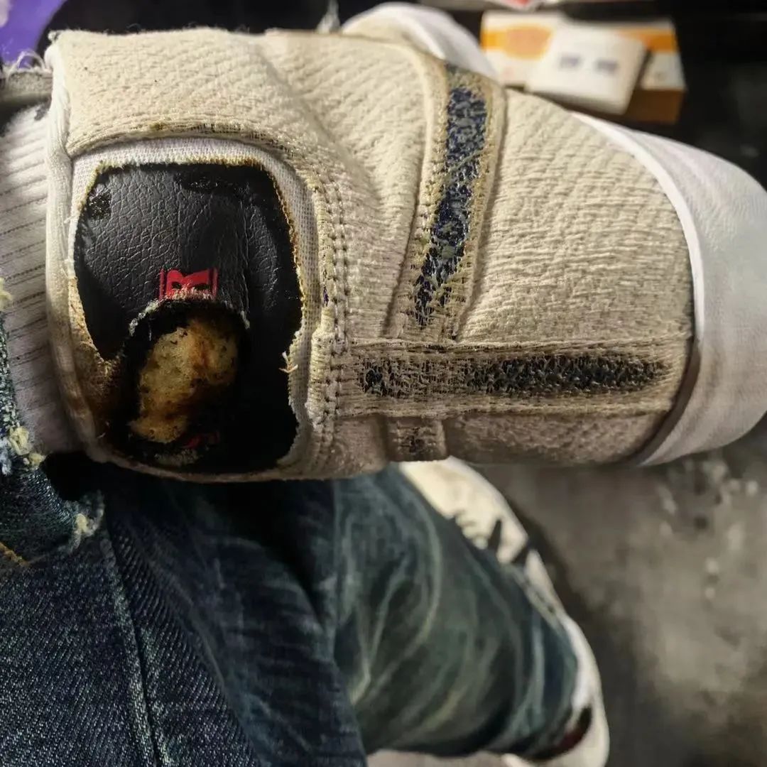 关于近期高价鞋款和单品「使用寿命」的讨论