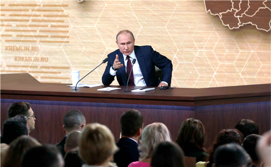 新闻“全欧了”：听说普京最爱成人之美，有人想撸熊猫怎么办